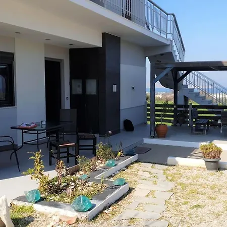 Giorgakis House *